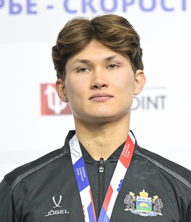 Земляков Петр